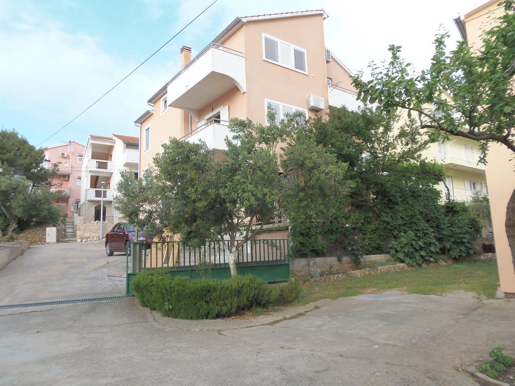 Apartments Pletikosa 브로다리카 외부 사진